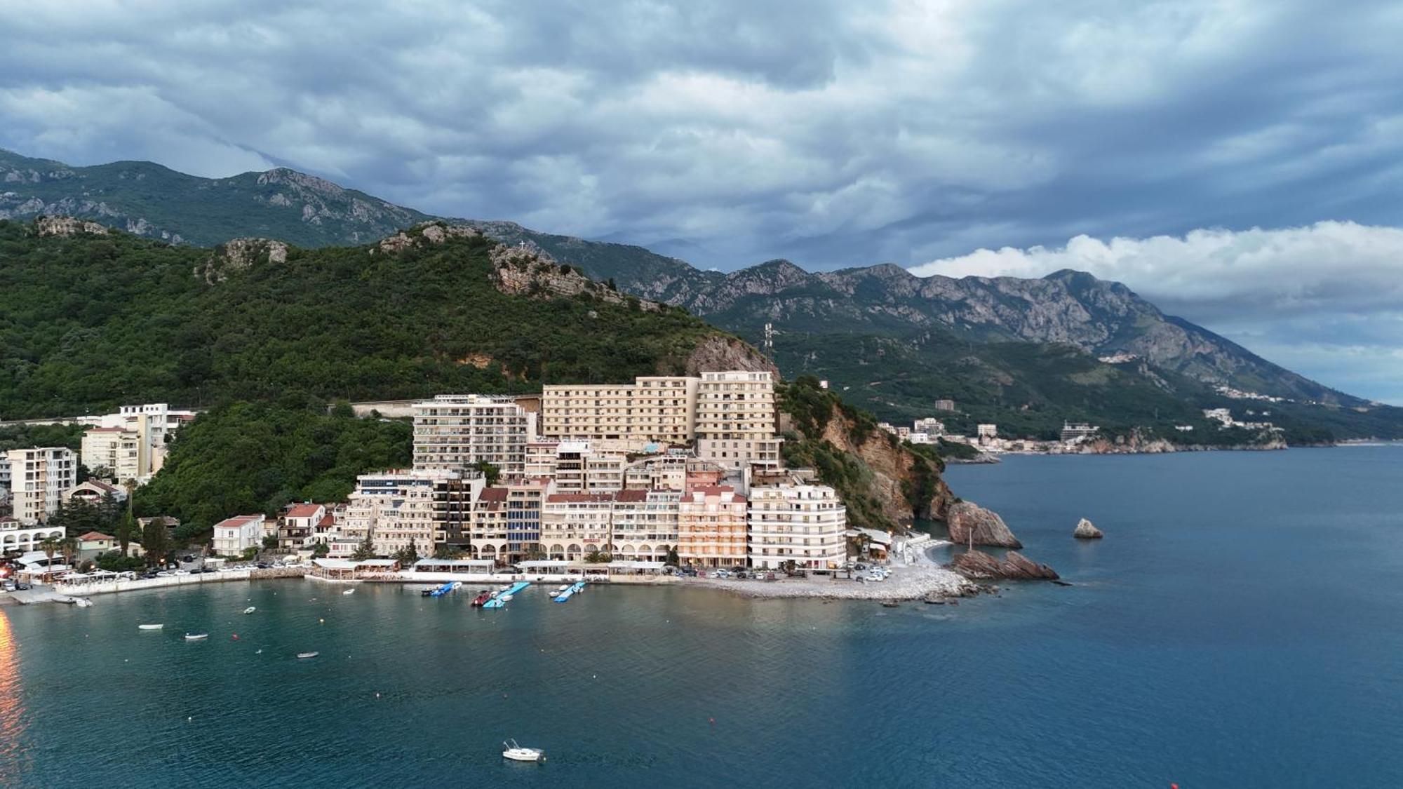 Apartmani Svetionik Budva Ngoại thất bức ảnh