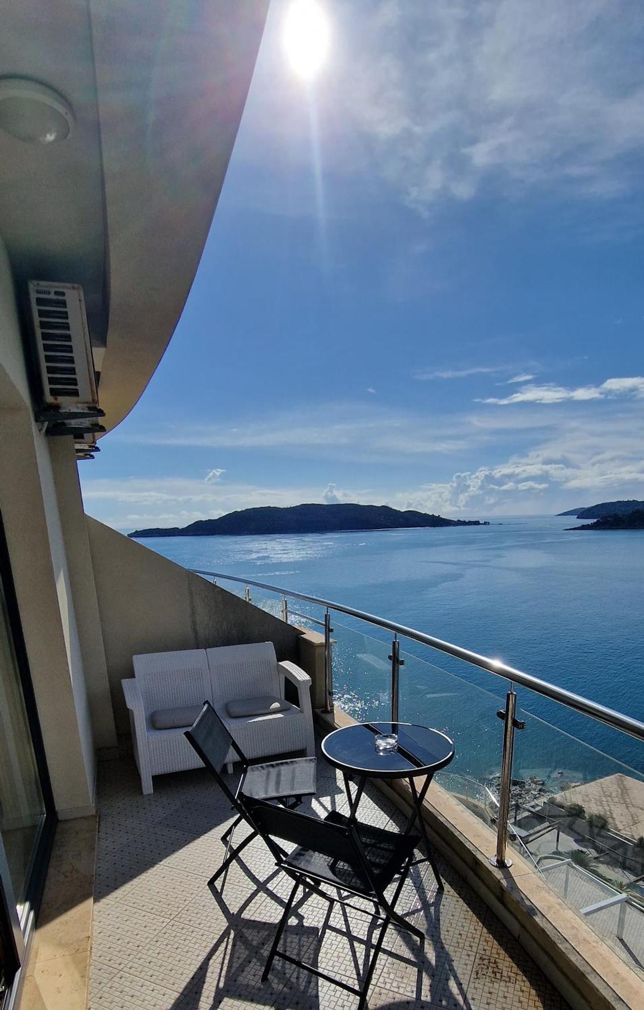 Apartmani Svetionik Budva Ngoại thất bức ảnh