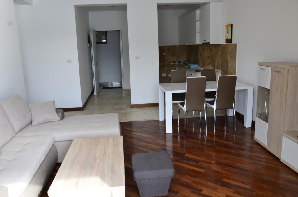 Apartmani Svetionik Budva Ngoại thất bức ảnh